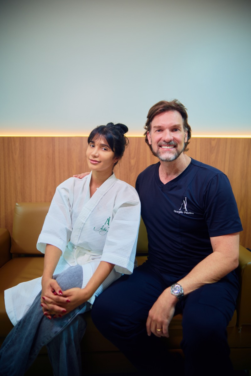 Dr. André Jardim com paciente